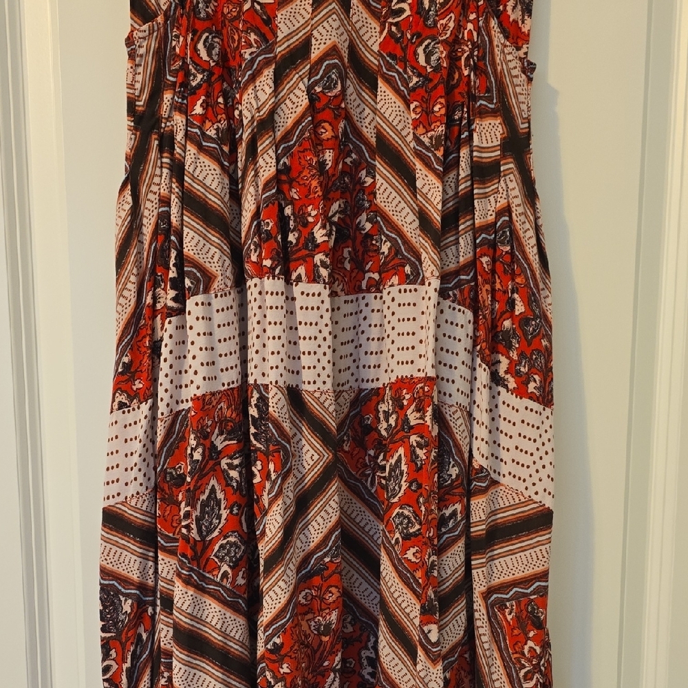Free People Multicolor Bohemian Skirt With Pockets. Adorable Hemline. Size 0 - Picture 3 of 13